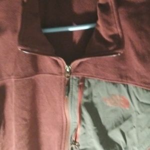 Northface sweatshirt